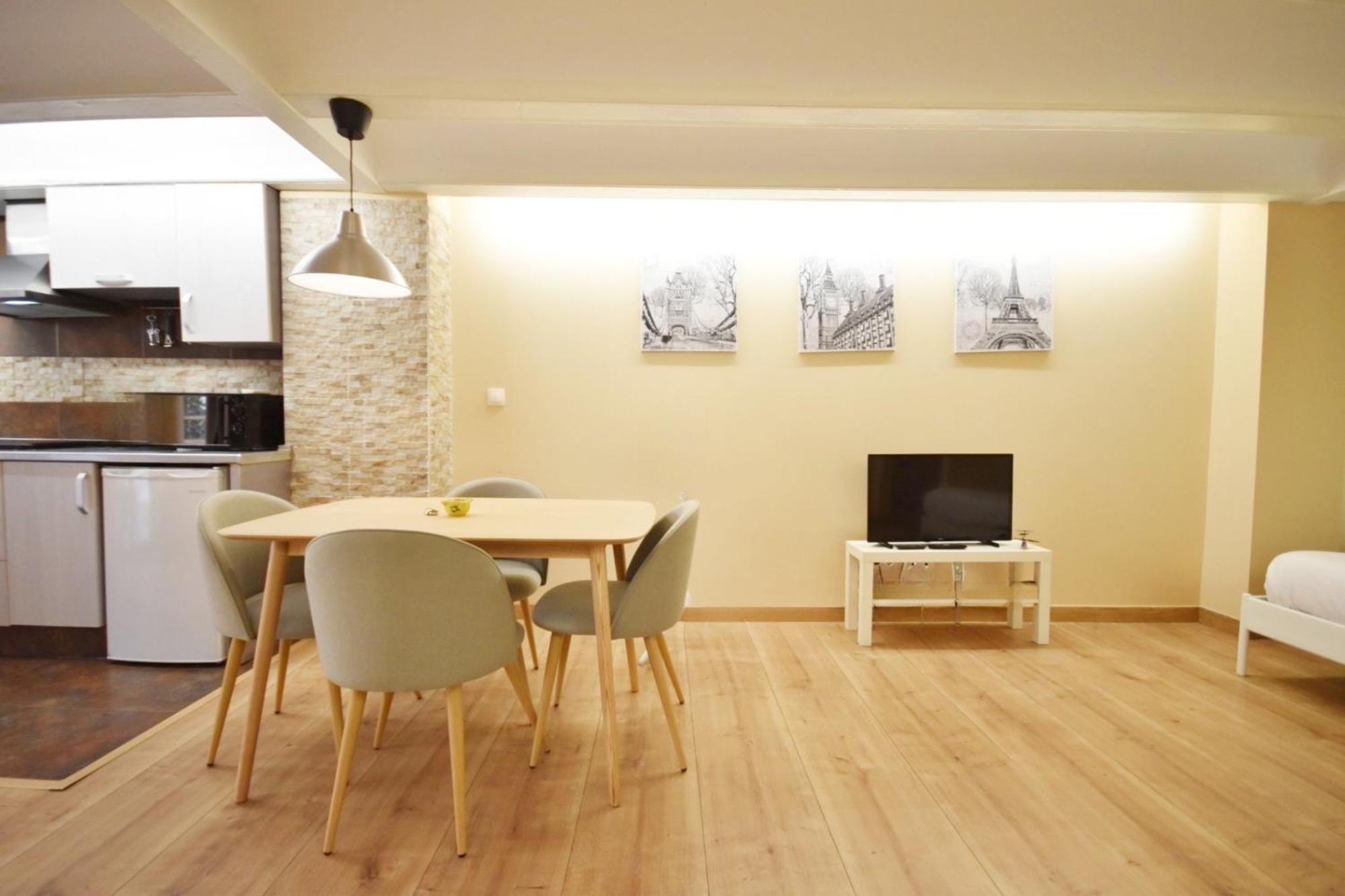 Centrico Apartamento Al Lado De Torres De Quart Valencia Exteriör bild