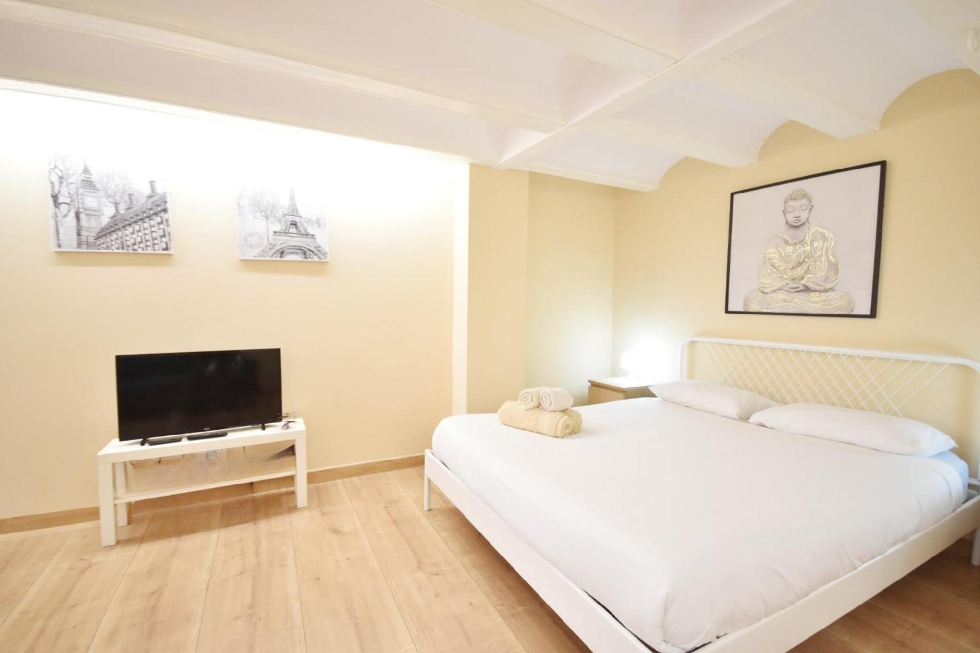 Centrico Apartamento Al Lado De Torres De Quart Valencia Exteriör bild