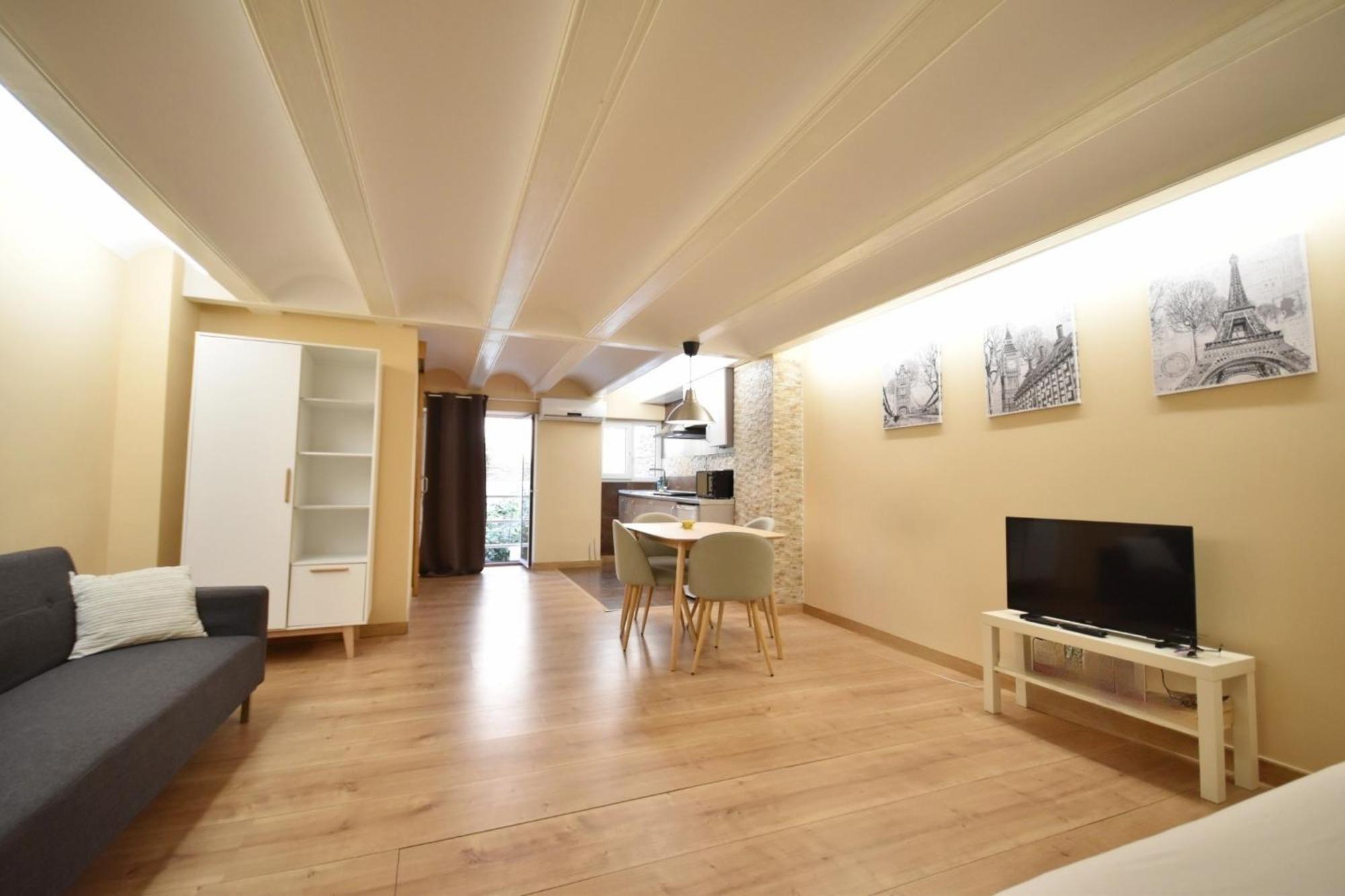 Centrico Apartamento Al Lado De Torres De Quart Valencia Exteriör bild
